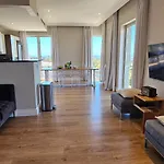 Luxury Rooftop Suite 4Bedroom Cape Royale With V&A Seapoint View