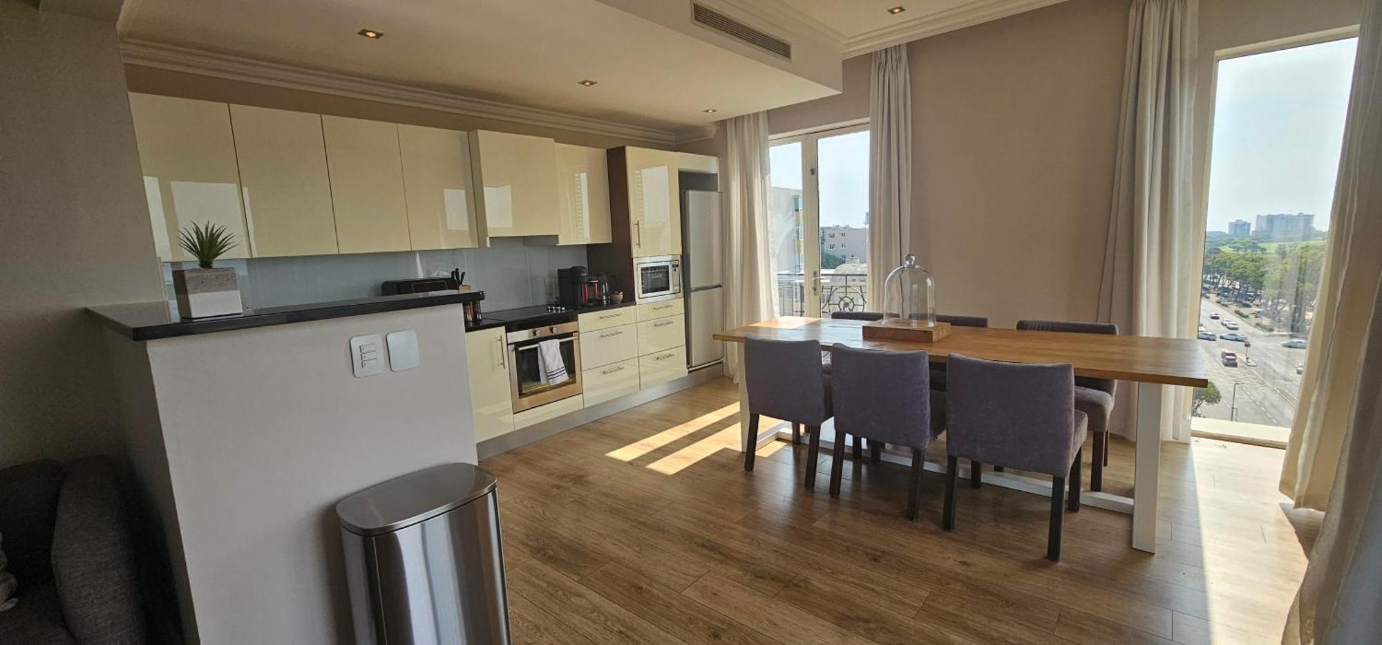 Luxury Rooftop 4bedroom Cape Royale With V&a Seapoint View * Cidade Do Cabo