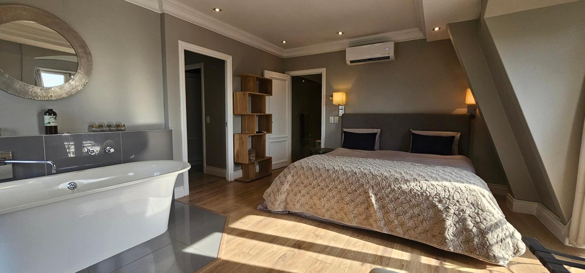 Luxury Rooftop 4bedroom Cape Royale With V&a Seapoint View Apartamento