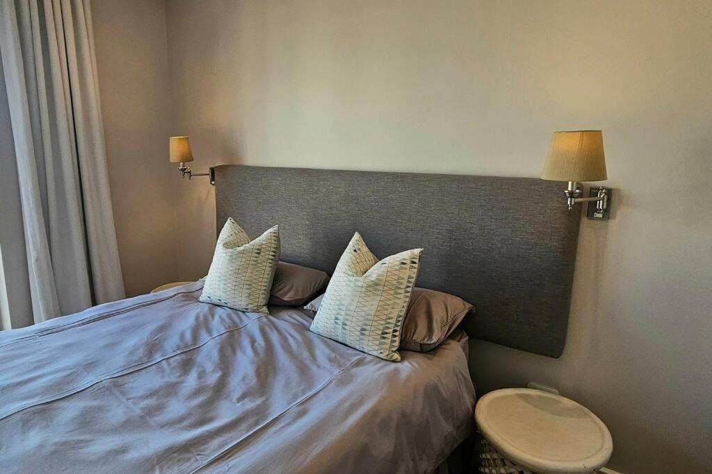 Luxury Rooftop 4bedroom Cape Royale With V&a Seapoint View