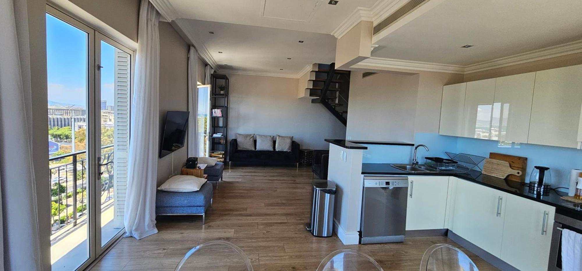 Luxury Rooftop 4bedroom Cape Royale With V&a Seapoint View Cidade Do Cabo